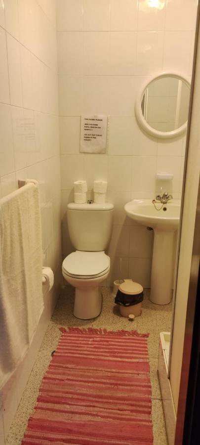 Quarto1 Com Wc Privado E Cozinha Partilhada Ponta Delgada Exteriör bild